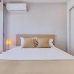 Al - Floor Apartmán *